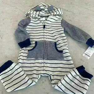 Zip up hooded jumpsuit NWT